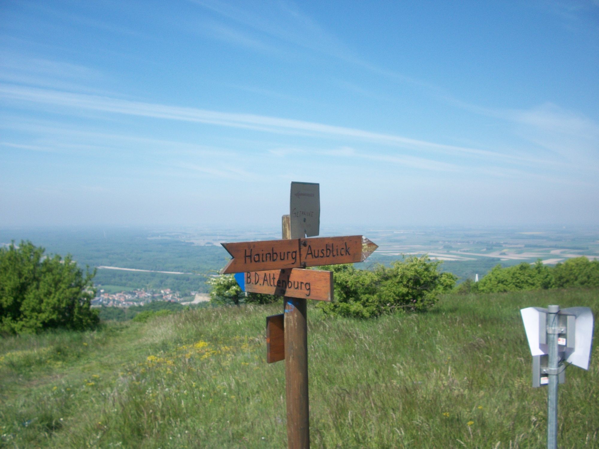 Zobraziť