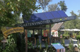 Vinotéka v záhradách GARTEN TULLN, © Weingut Koch