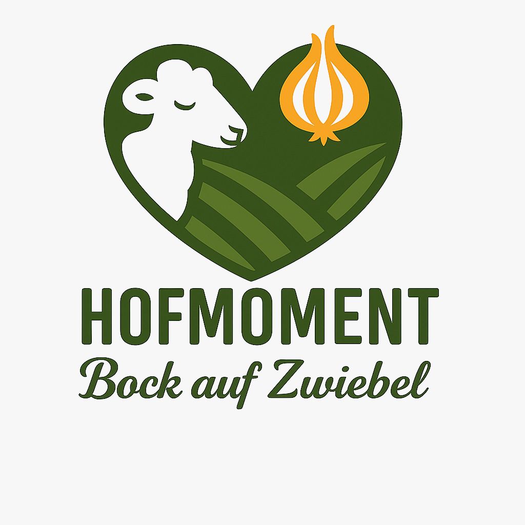 Logo s ovečkou a cibuľou v zelenom srdci pod textom "Hofmoment Bock auf Zwiebel".
