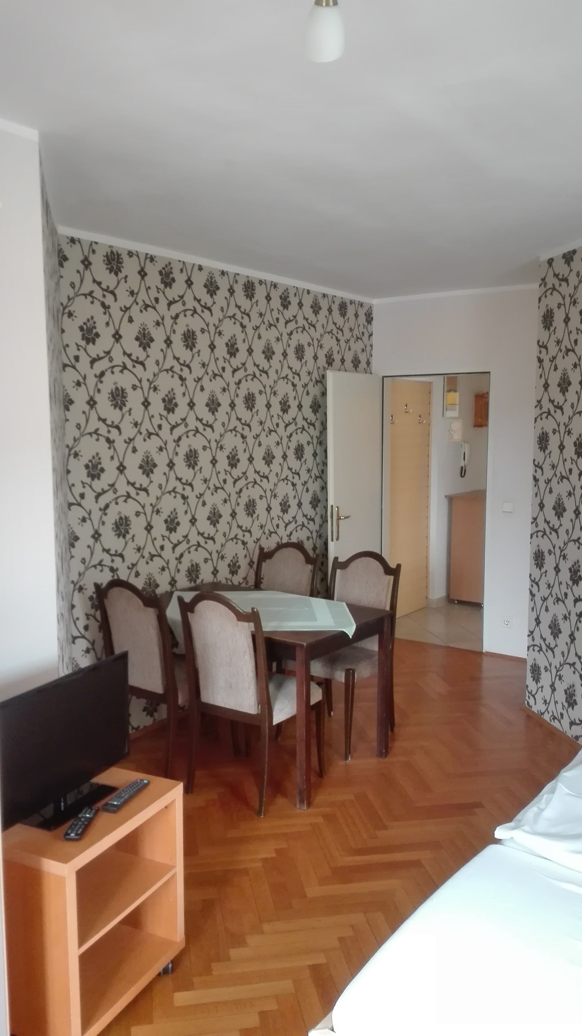 Obývacia izba - spálňa