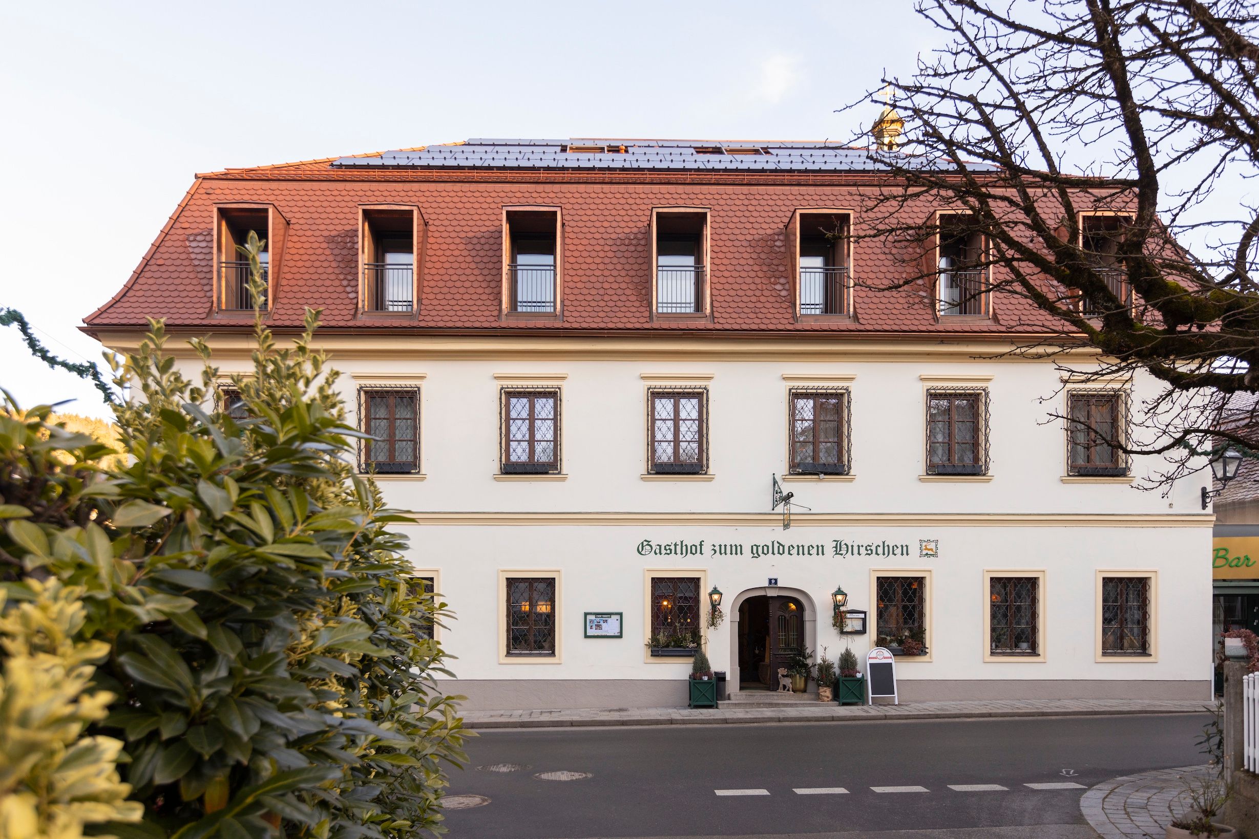Izby a apartmány "Gasthof zum Goldenen Hirschen"