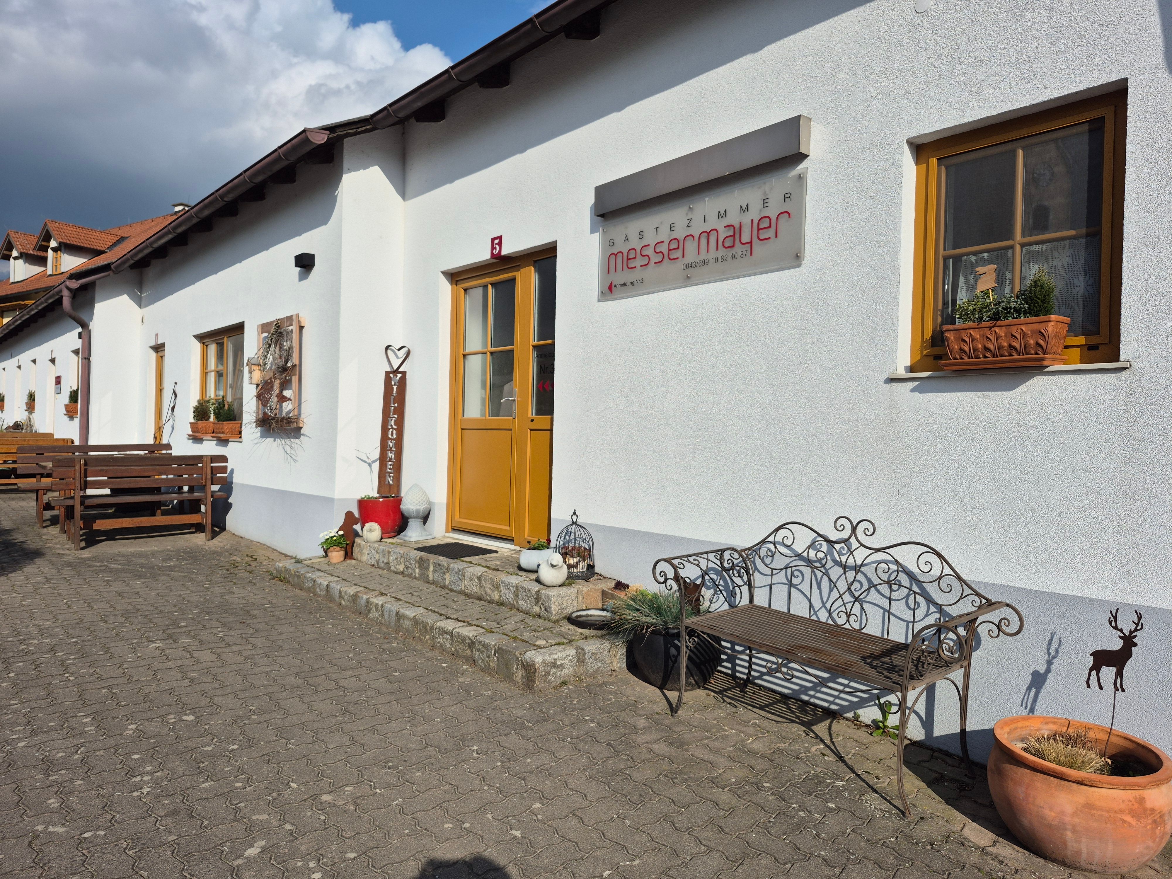 Vstupný priestor hosťovskej izby Messermayer Göttlesbrunn 