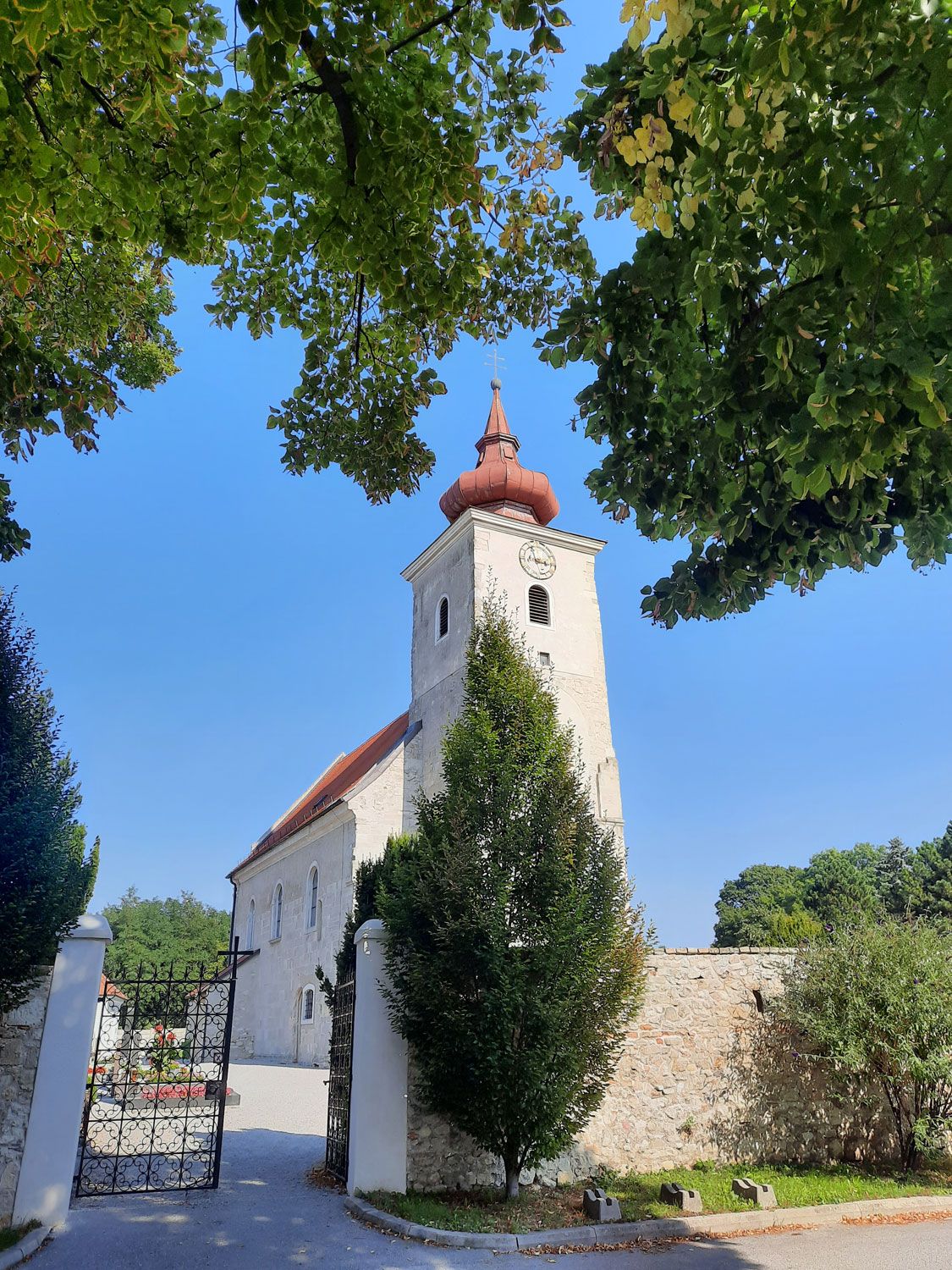 Farský kostol svätej Petronily, Petronell-Carnuntum