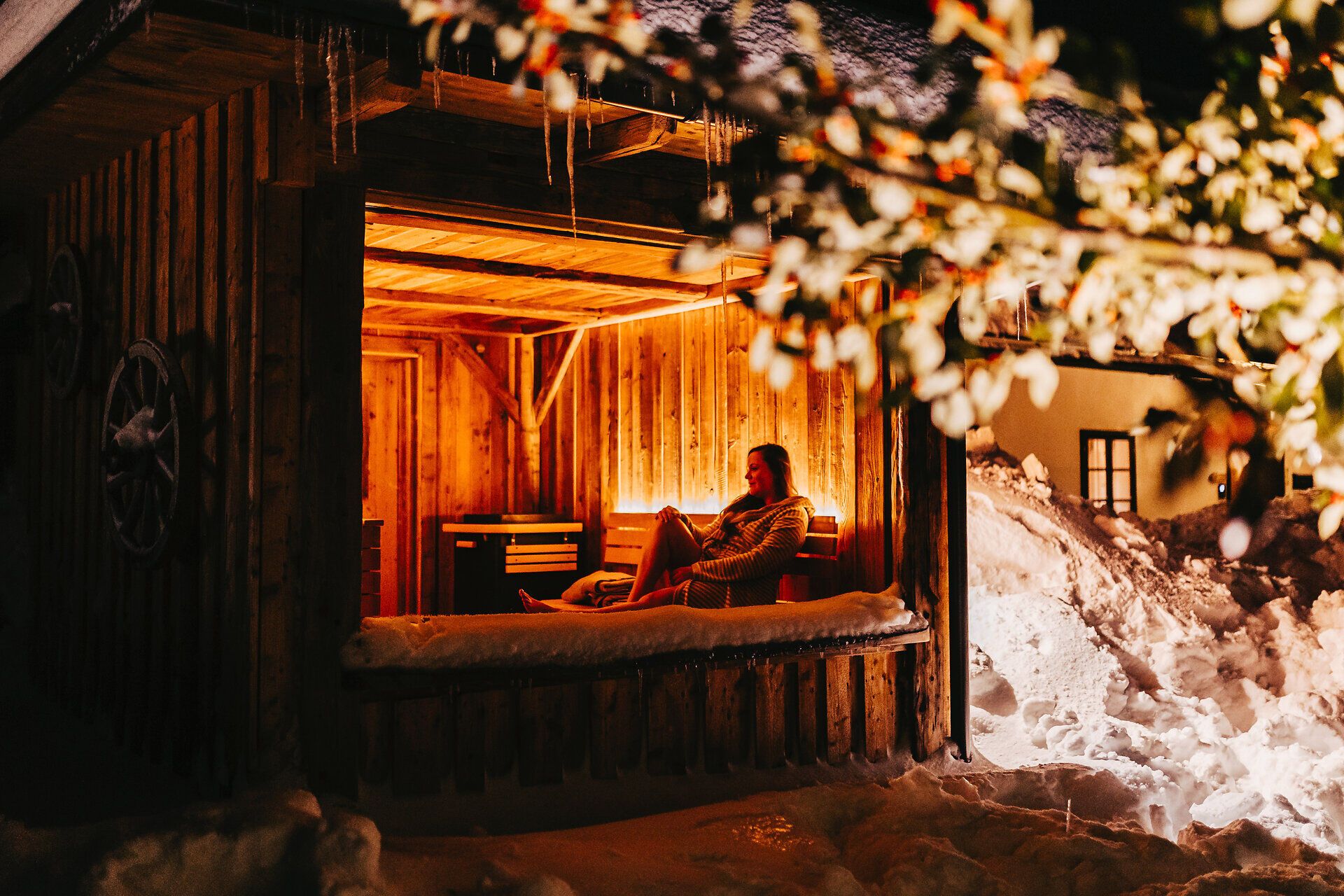 Wellnessbereich Sauna im Winter