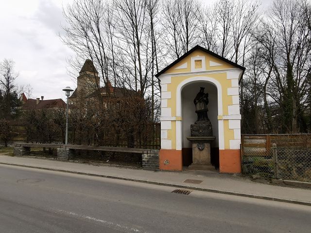 Marterl pri hradnom rybníku