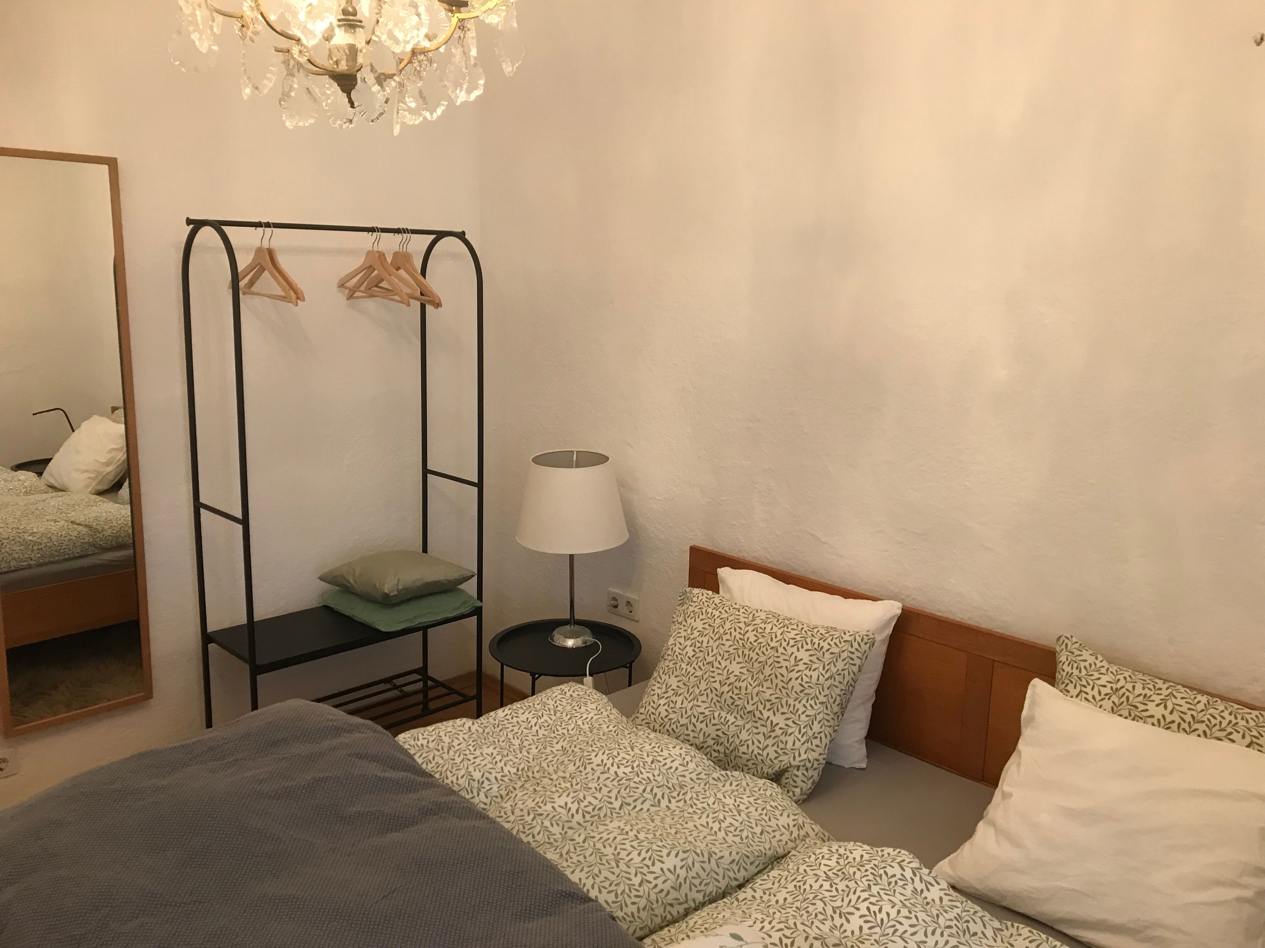 Glueckstoff_Spanie_dvojlôžková izba