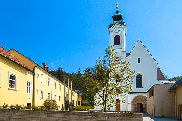 Predpolie baziliky Klein-Mariazell
