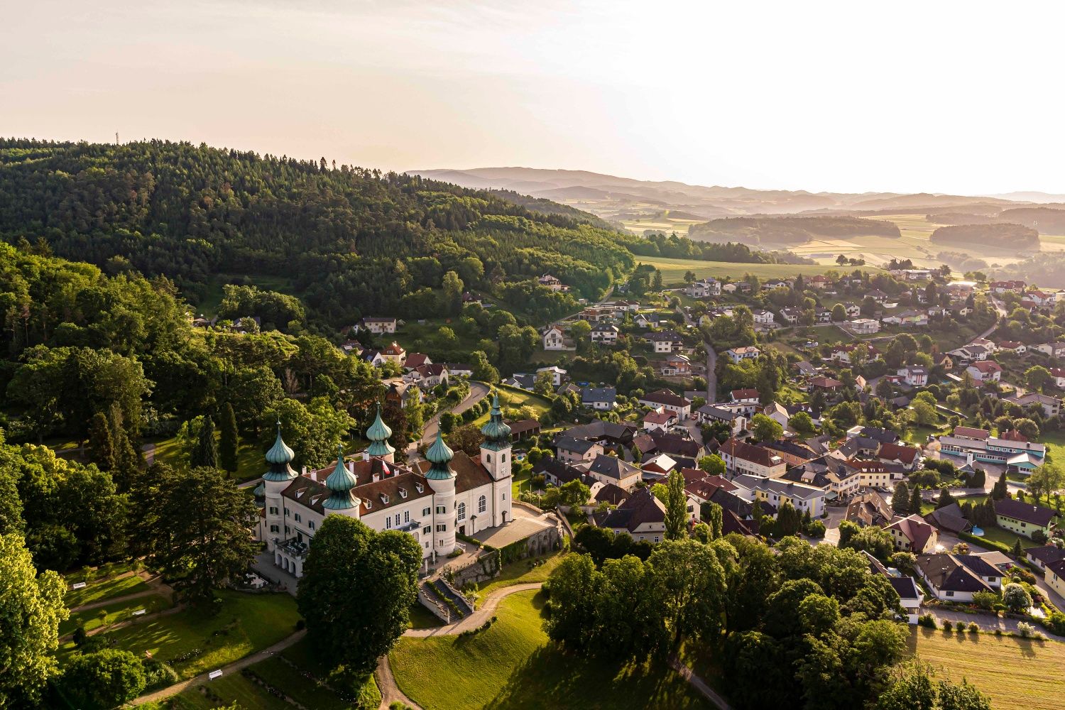 Letecký pohľad na hrad Artstetten