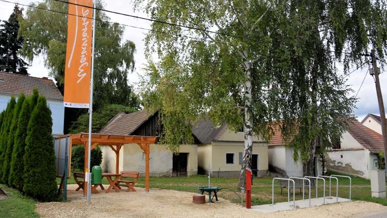 Odpočívadlo Vínne uličky Hörersdorf