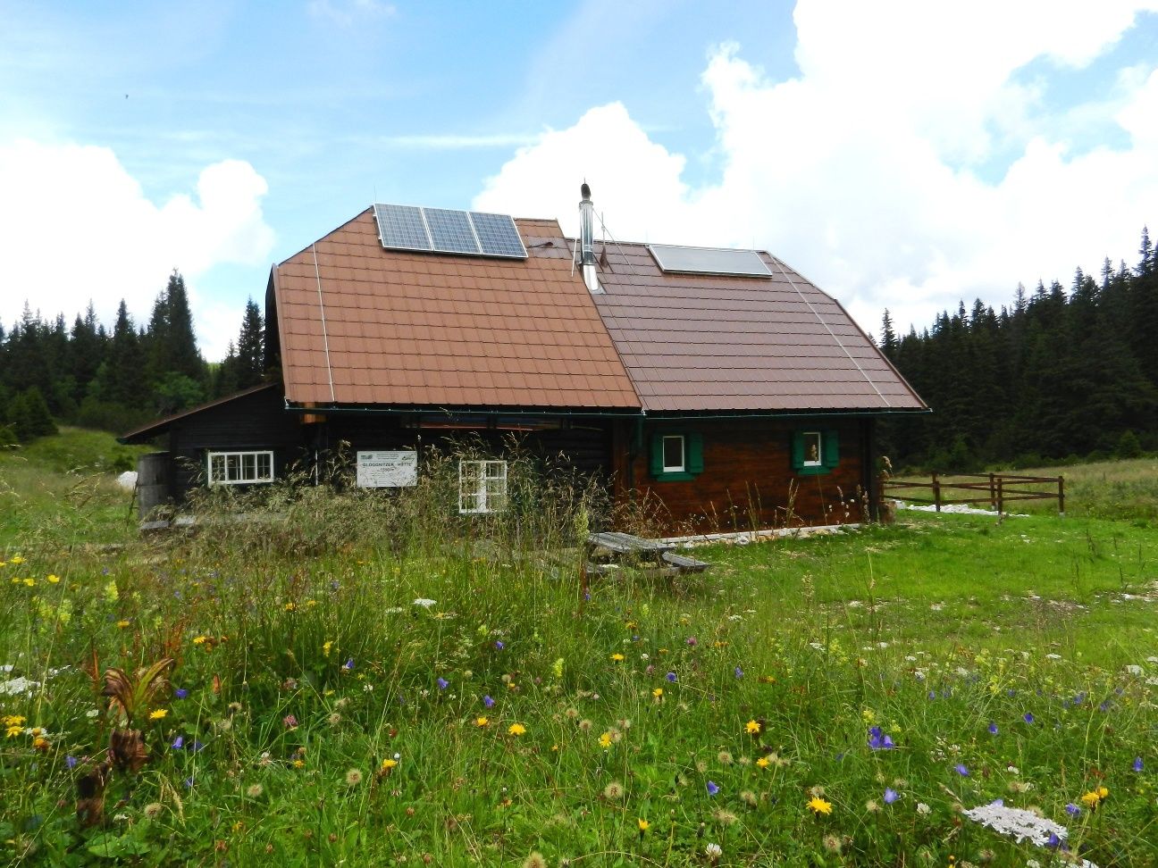 Huette2 (Autorské práva: Richard Waidhofer)