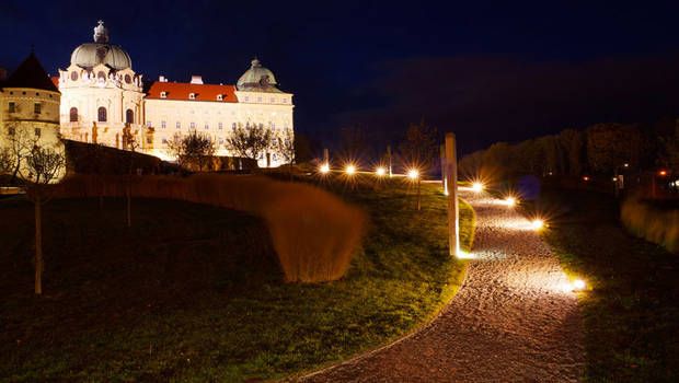 Večerná atmosféra v opátstve Klosterneuburg
