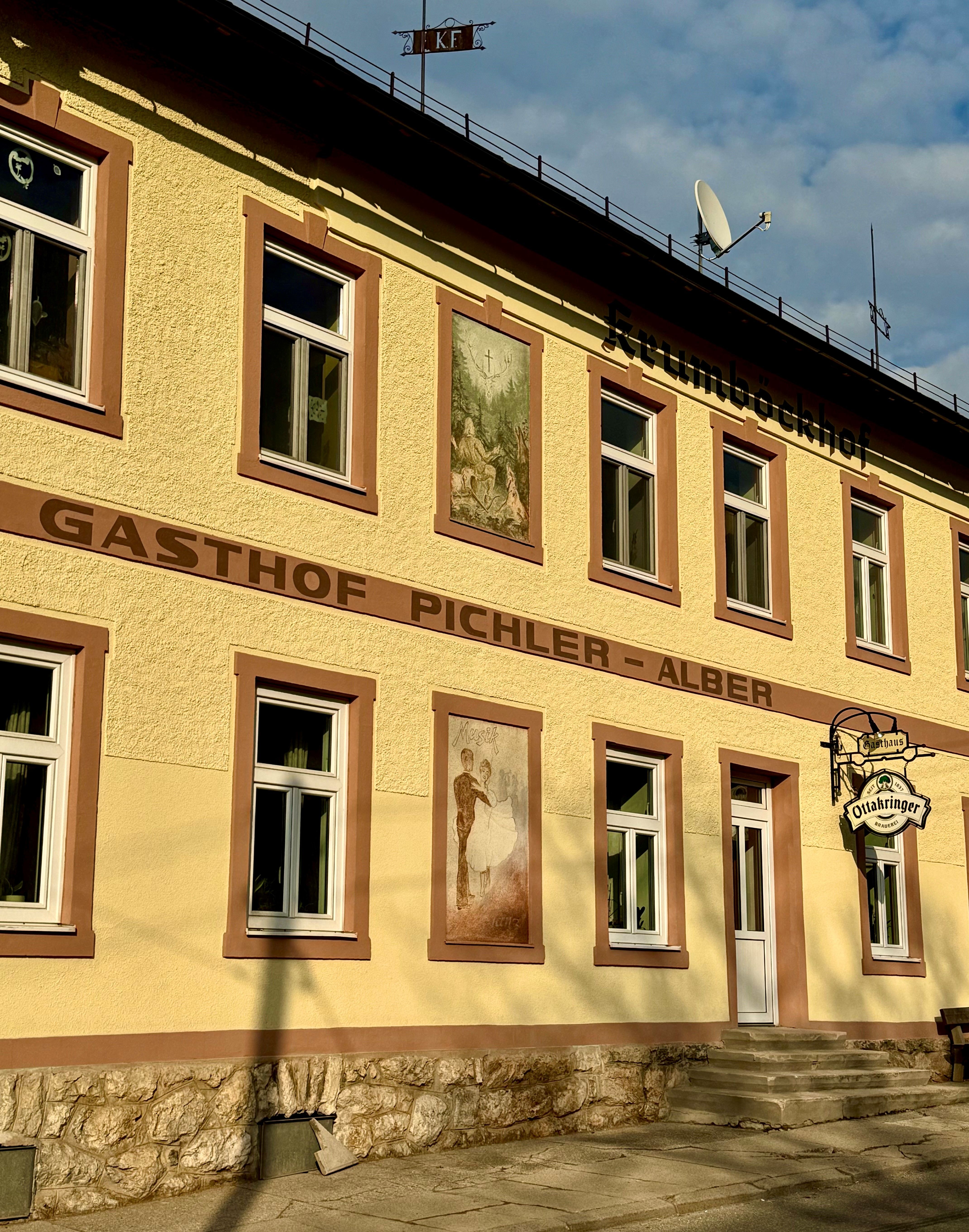 Pohľad na hotel Tradition Inn zvonku