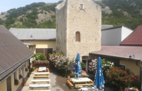 Kammlander wine tavern, Hundsheim, &copy; Kammlander