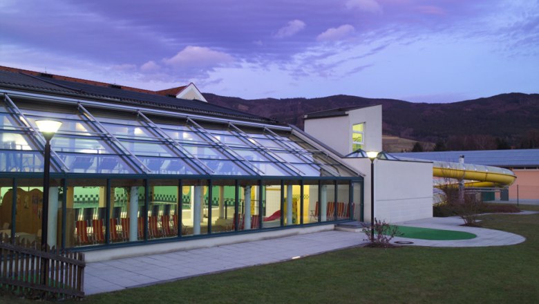 Indoor swimming pool Yspertal, &copy; Hallenbad Yspertal