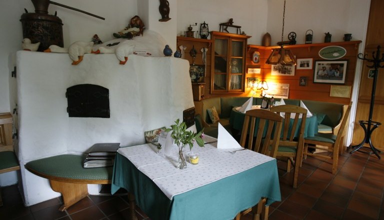 Bonka - The inn in the Vienna Woods, &copy; Bonka