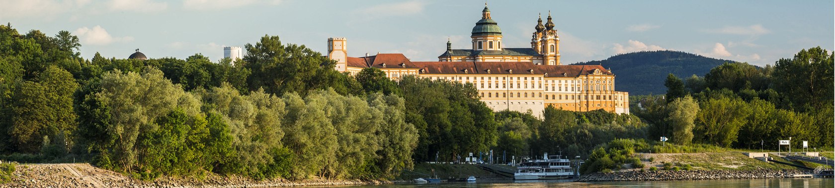 Pohľad na opátstvo Melk z Emmersdorfu, © Niederösterreich-Werbung/ Michael Liebert