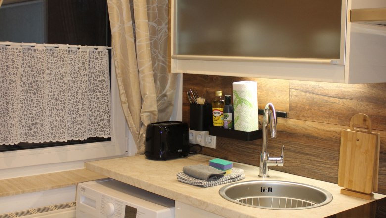 Tinyapartment - Kuchyňa, &copy; &copy; HomeW4, Sonja Wiesinger