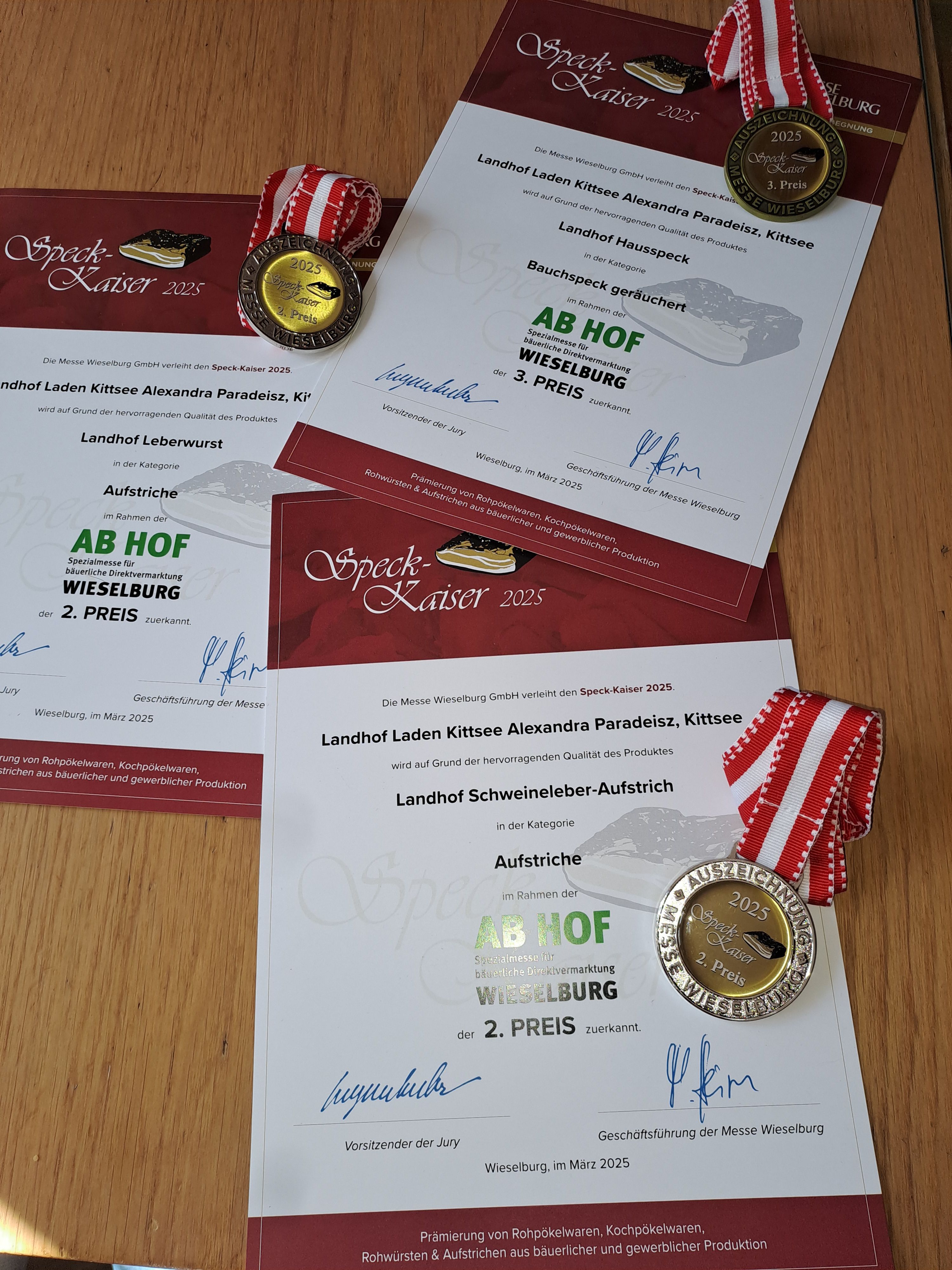 Landhof Laden Kittsee, certifikáty pre výrobky z vlastnej produkcie