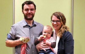The Gröbl family with awards, © Familie Gröbl