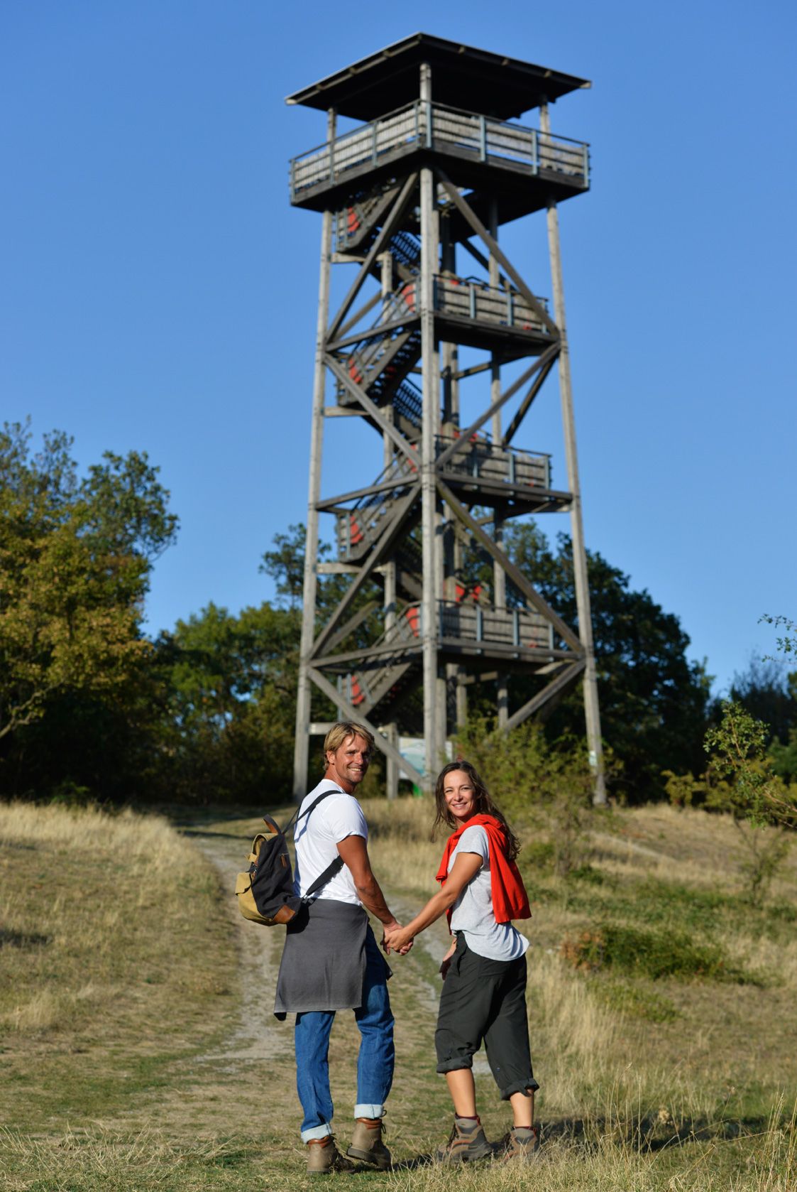 Turisti na vrchu Königswarte - vyhliadková veža