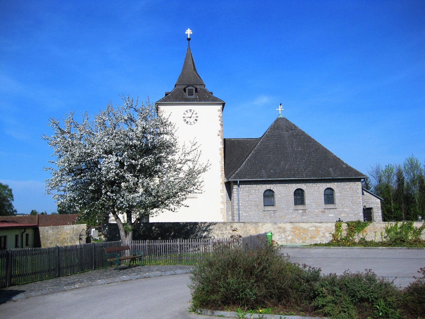 Farský kostol