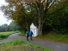 Am Kreuzweg, &copy; Mostviertel - O&Ouml; Mariazellerweg