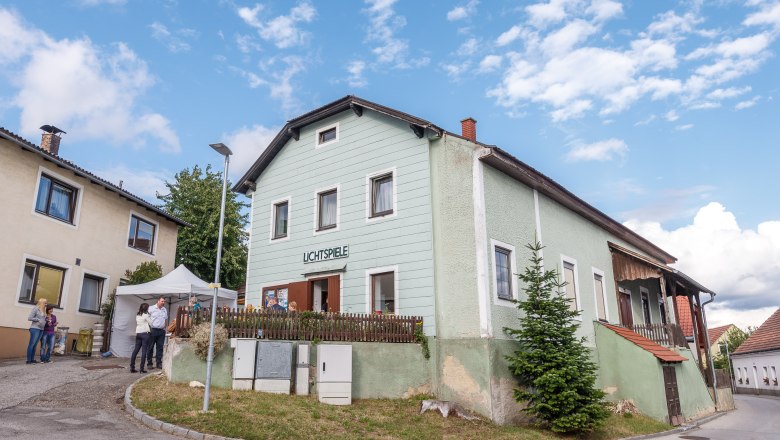 House view, &copy; Lichtspiele Gf&ouml;hl