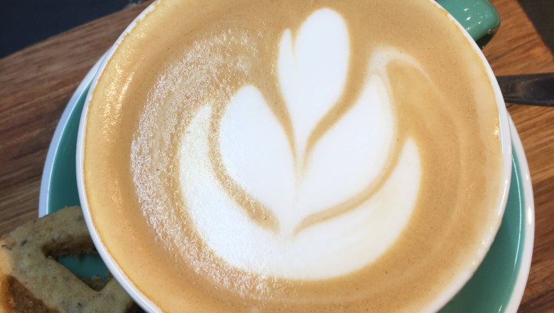 Cappuccino, &copy; Sabathiel