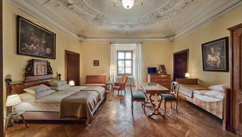room_4_2952, &copy; Schloss Hotel Drosendorf Martin Sommer
