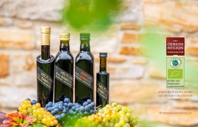 Products with the organic logo of Balsamico-Manufaktur MayerMayer, &copy; Mayer+Mayer Balsamico Manufaktur