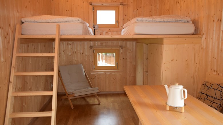 &Uacute;tuln&yacute; karavan na farme Esperanza, &copy; Mag.a Martina Kotzina, Esperanza- Zentrum f&uuml;r tierunterst&uuml;tzte P&auml;dagogik