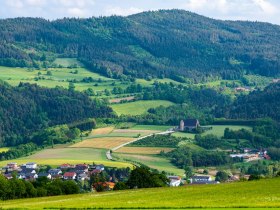 Blick zur St. Anna Kirche, © Unknown