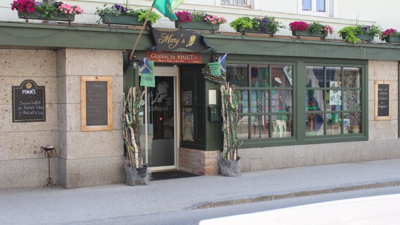 Vstup do miestnosti z ulice Bahngasse, © Mary´s Scottish Coffeepub