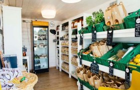 Country food, &copy; Landspeis