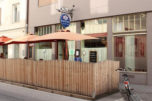 Pohľad zvonku, © PRO - Tisch Wiener Neustadt
