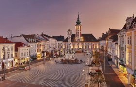 Námestie Rathausplatz v St. Pöltene, © Michael Liebert