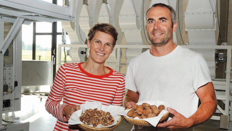 Nussland, orechovn&iacute;ky, ktor&eacute; zu&scaron;ľachťuj&uacute;, &copy; Franz Crepaz