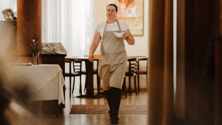 0150_Moststraße_Hotel-Exel_20250408-30749-001, © Moststraße, dochbodnliacht