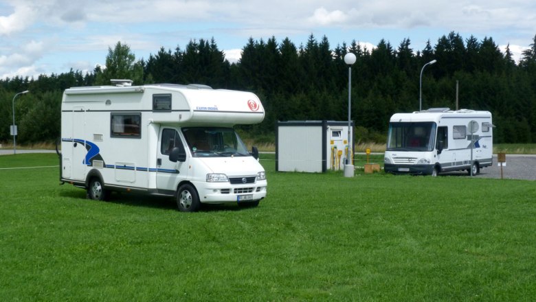 Motorhomes on our parking lot, © Familie Mayrhofer Motorhomes on our parking lot, © Familie Mayrhofer