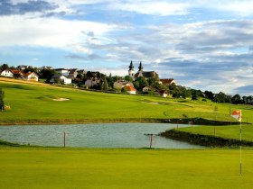 Golfplatz in Maria Taferl, © Hotel Schachner/photography.net