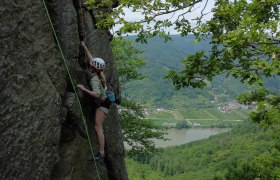 Outdoor climbing course over the Danube, © Christoph Steiner