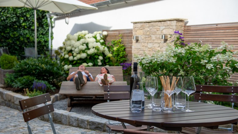 Relaxen am Weingut, © Tonality