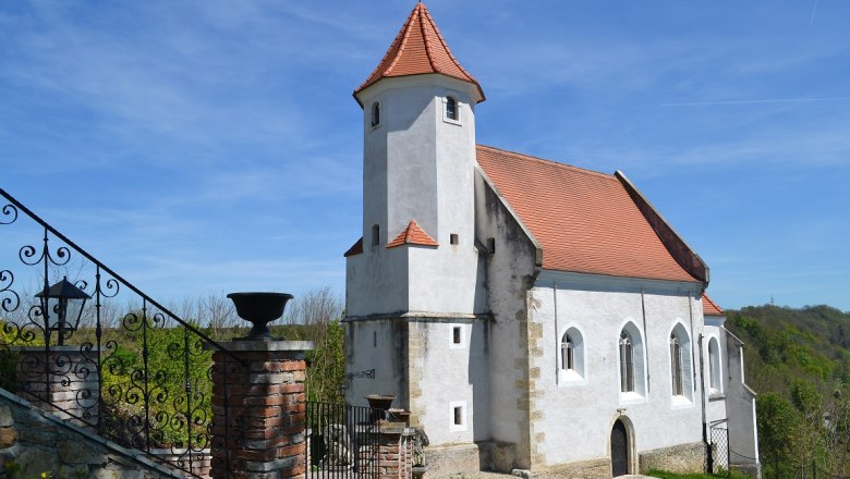 Viehofen Castle Chapel, &copy; Schloss Viehofen