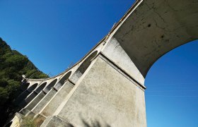 V minulosti sa k Jadranu cestovalo cez pôsobivý viadukt na Semmeringu., © Franz Zwickl