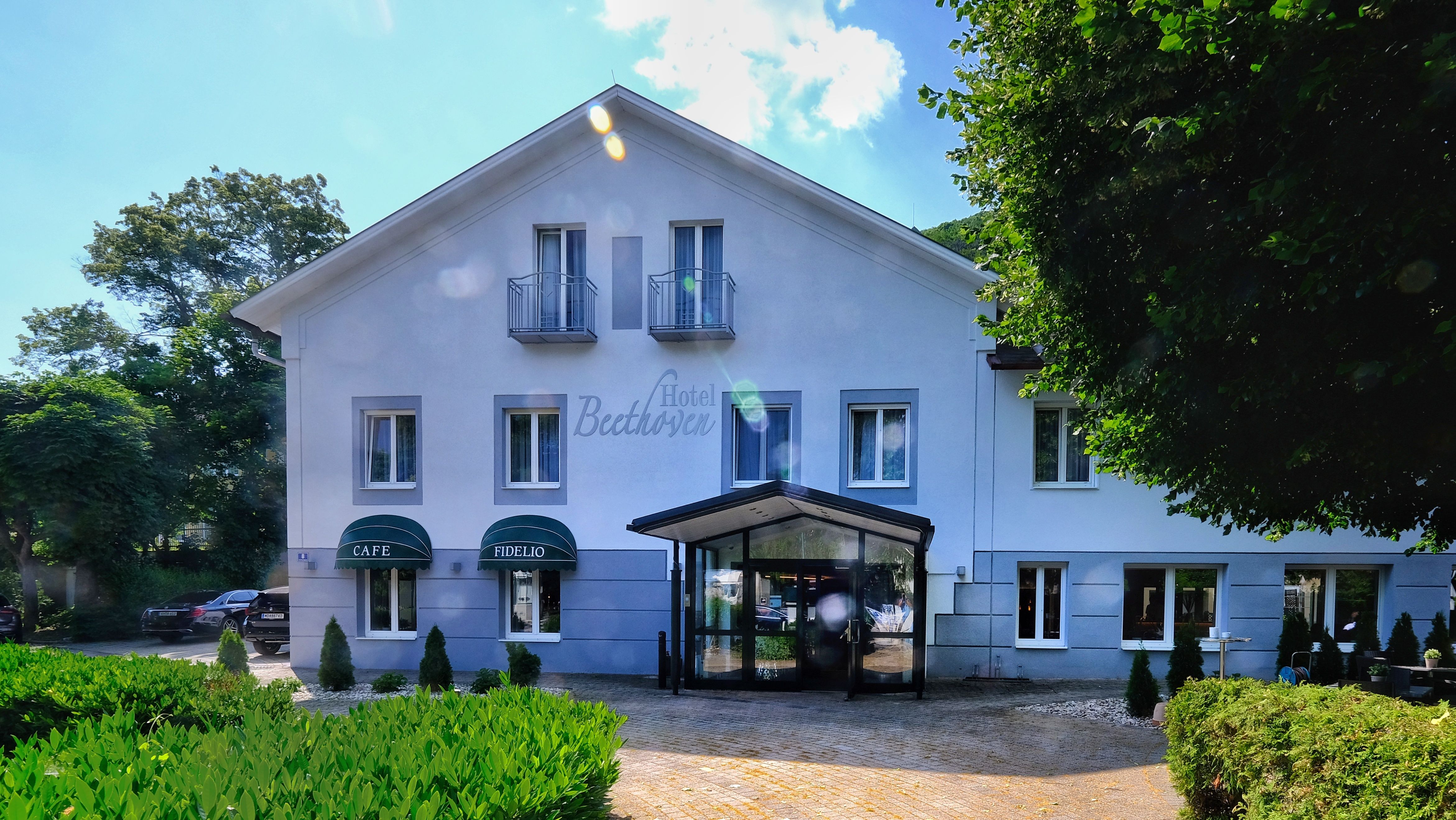 Exteriér hotela Ettl 4