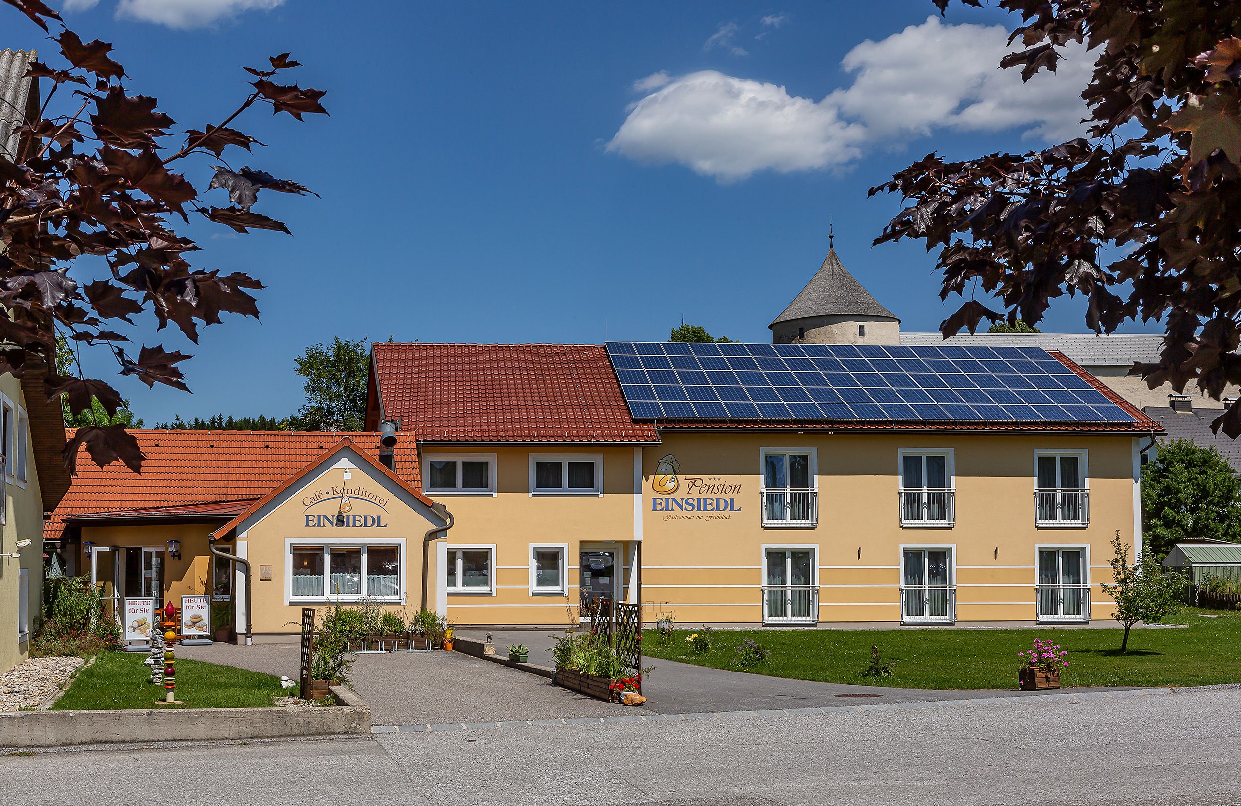 Kaviareň-Pečiváreň-Pension Einsiedl