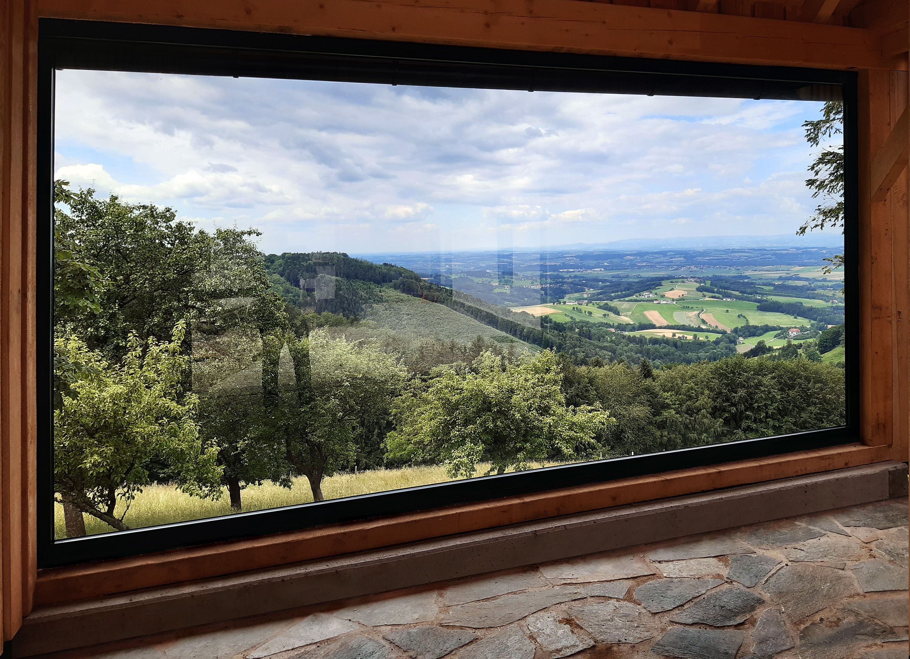 Panoramatické okno