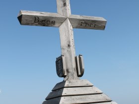 Gipfelkreuz am Hochwechsel, © Oststeiermark Tourismus