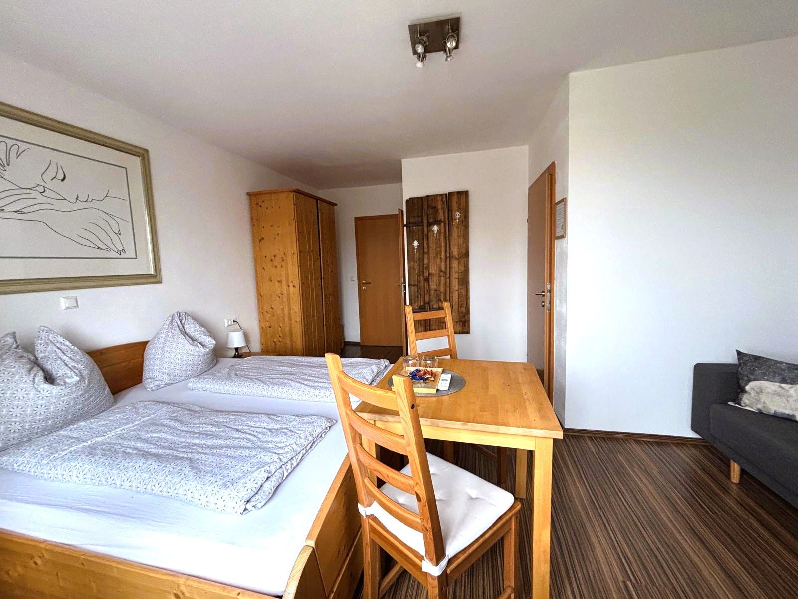 Izba pre hostí Linsberg