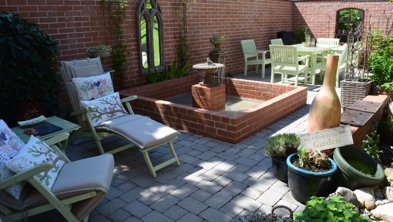 Garden fountain, &copy; G&auml;stehaus Schabel-Zehetner